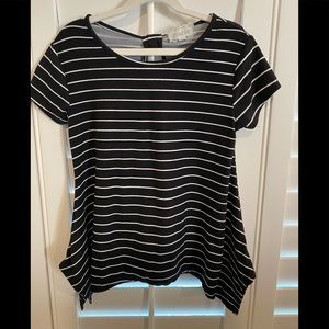 Striped black & white blouse